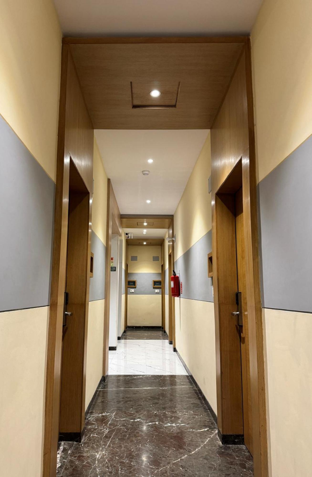 Hotel Galaxy Mumbai Luaran gambar