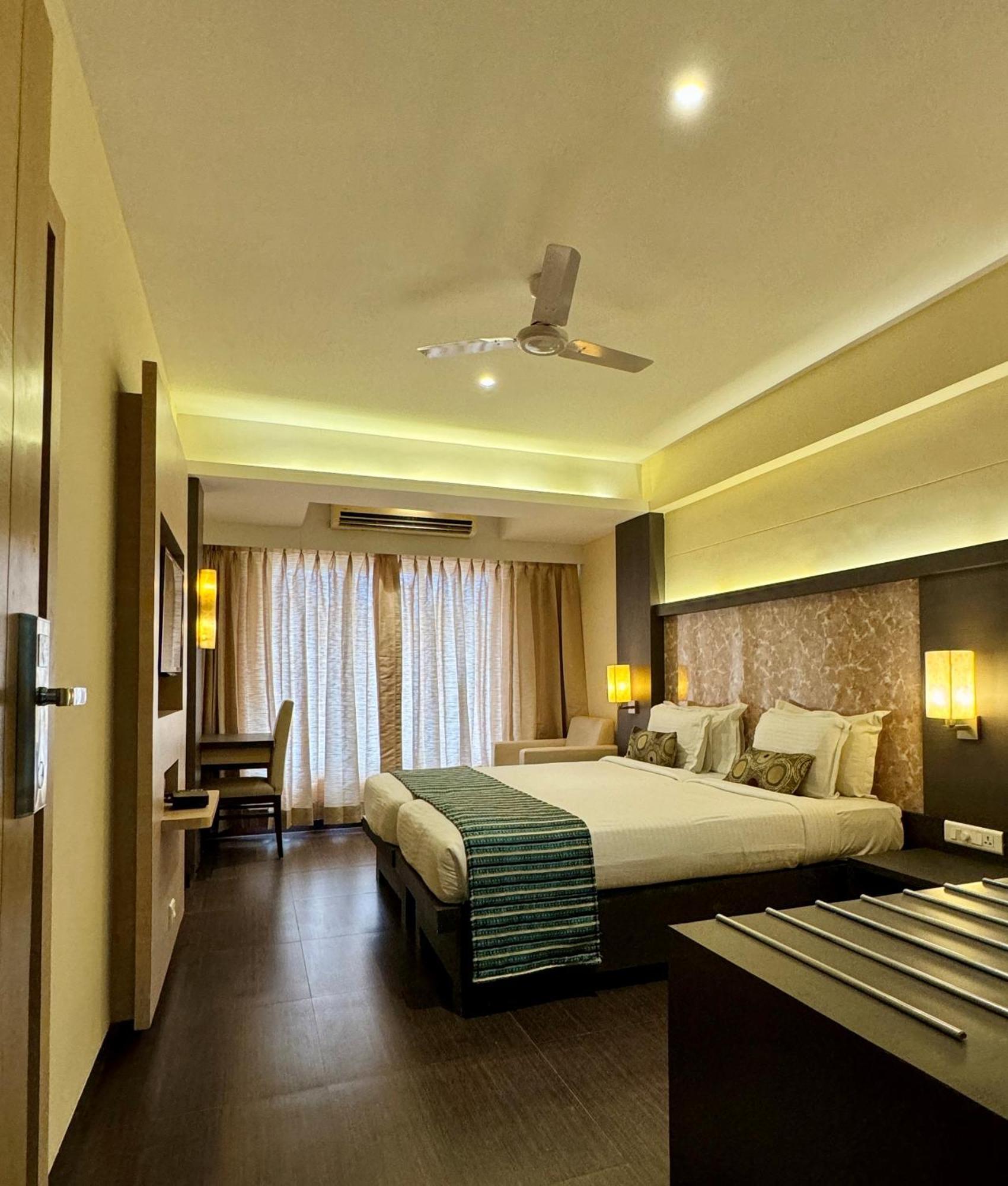 Hotel Galaxy Mumbai Luaran gambar