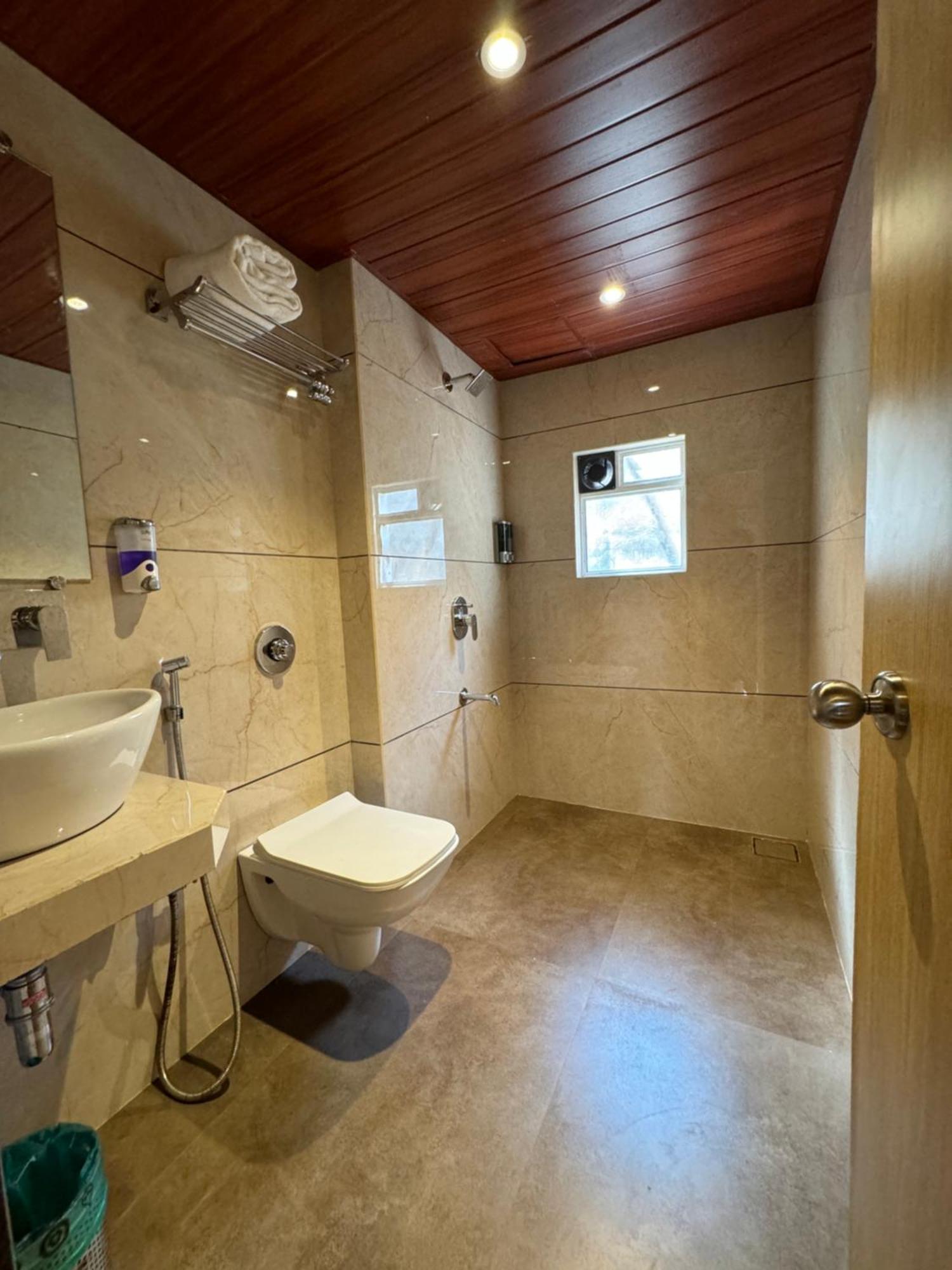 Hotel Galaxy Mumbai Luaran gambar