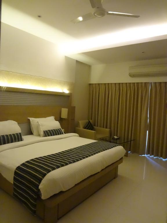 Hotel Galaxy Mumbai Luaran gambar