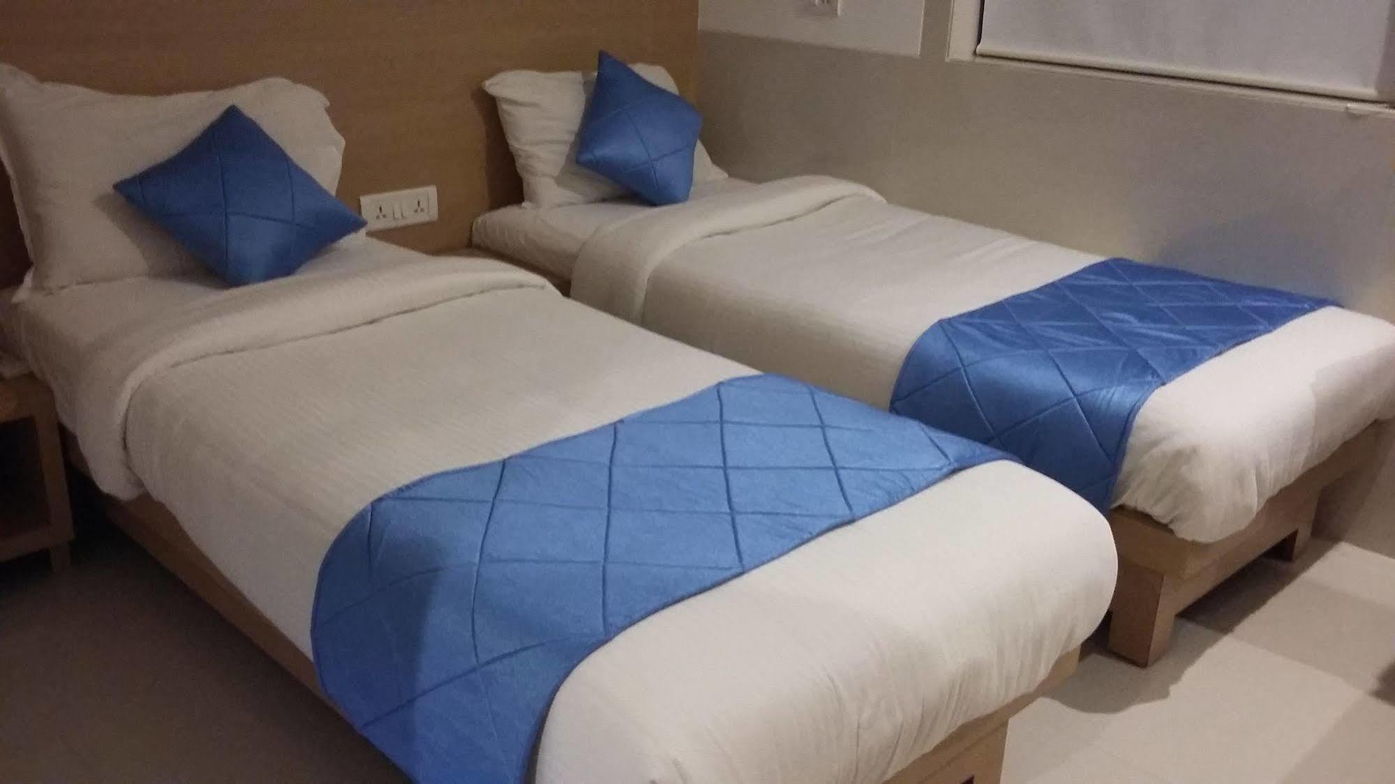 Hotel Galaxy Mumbai Luaran gambar