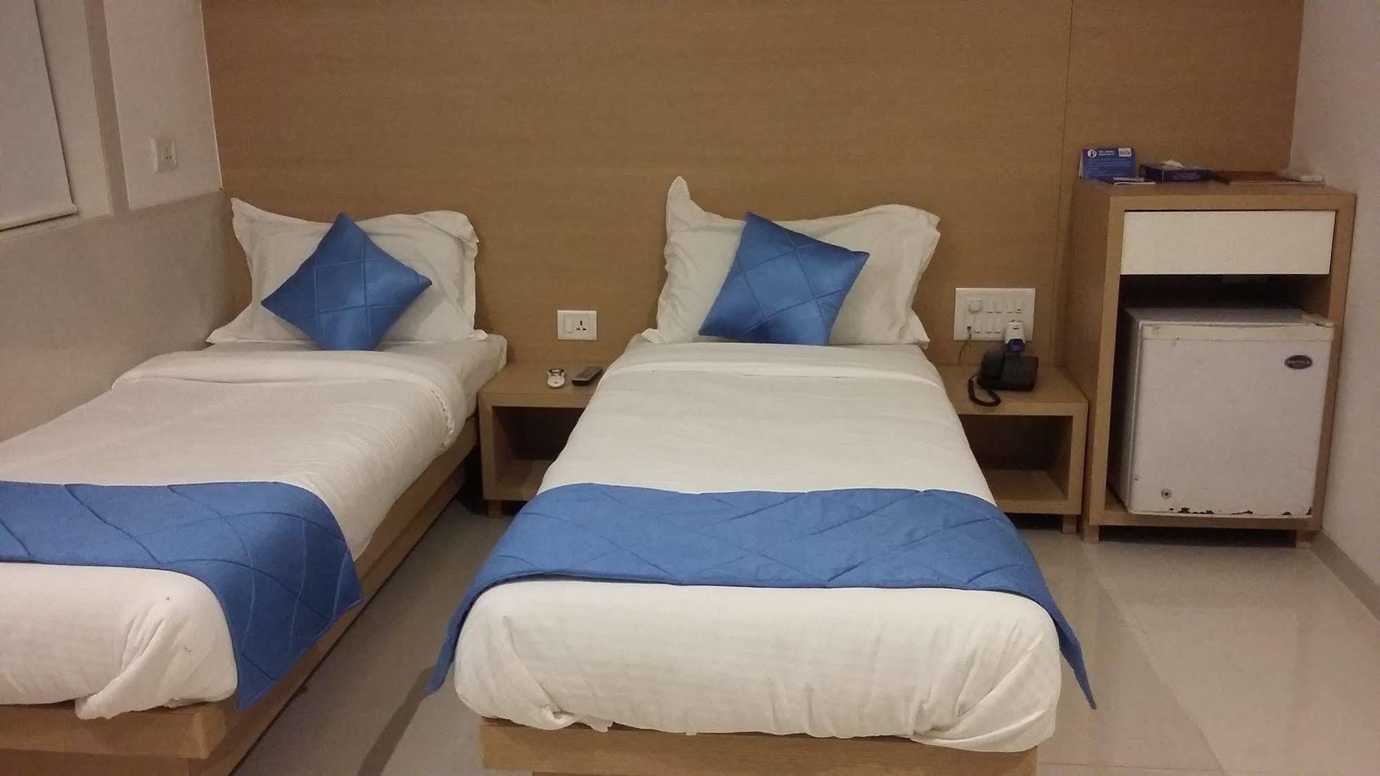 Hotel Galaxy Mumbai Luaran gambar